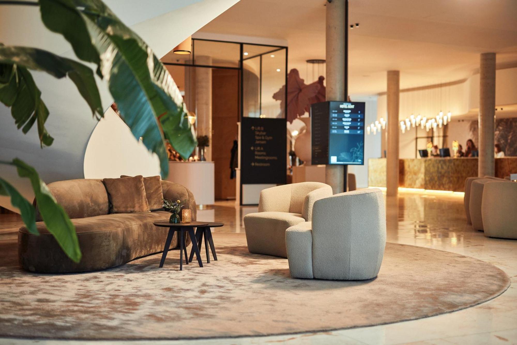 Van Der Valk Hotel Gent Εξωτερικό φωτογραφία