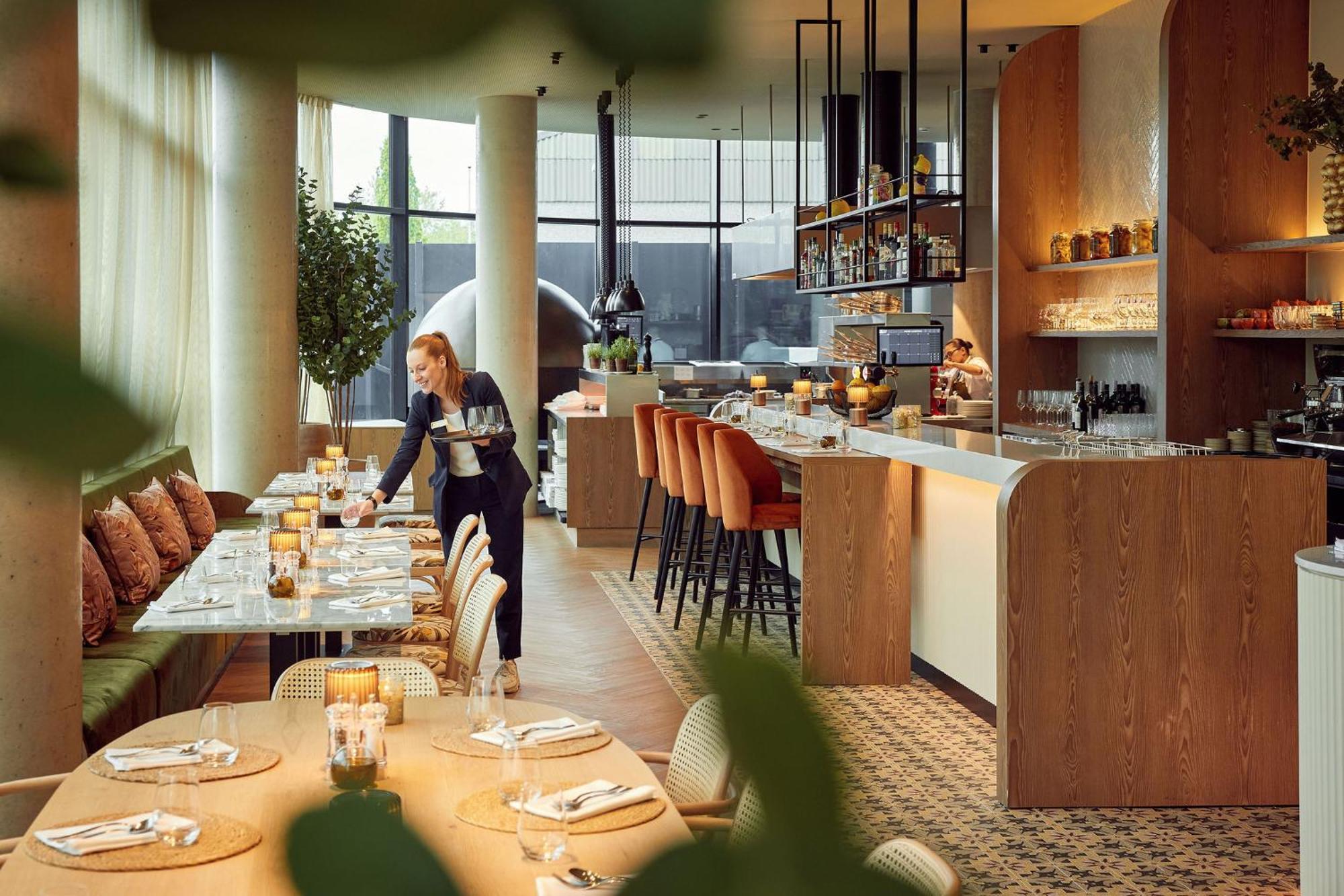 Van Der Valk Hotel Gent Εξωτερικό φωτογραφία